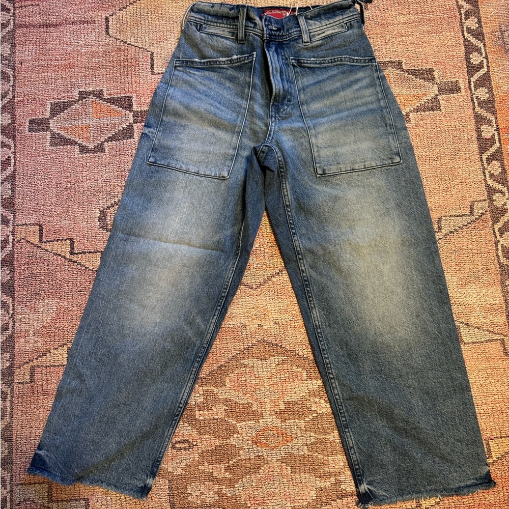 New with tags- Size 28 Lucky Brand Legend high rise jeans